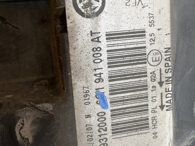 18097 Volkswagen Polo IV Jobb első Lámpa Fényszóró