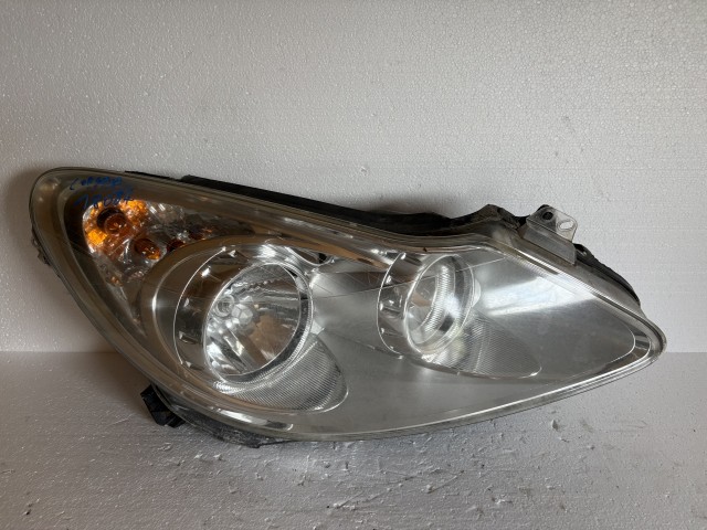 18084 Opel Corsa D 2006-2014 Jobb első Lámpa Fényszóró
