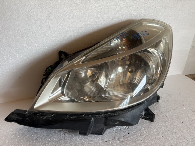 18085 Renault Clio III. 2007-2014 Bal első Lámpa Fényszóró