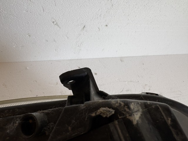 18110 Toyota Yaris II. 2005-2011(xp90) 2005-2011 Jobb első Lámpa Fényszóró