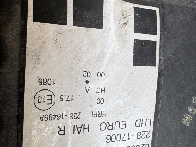 18109 Renault Modus 2007 Jobb első Lámpa Fényszóró
