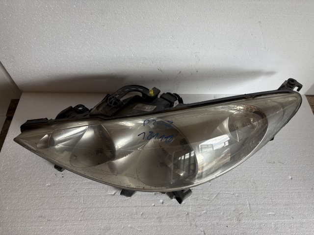 18111 Peugeot 207 2006-2014  Bal első Lámpa Fényszóró