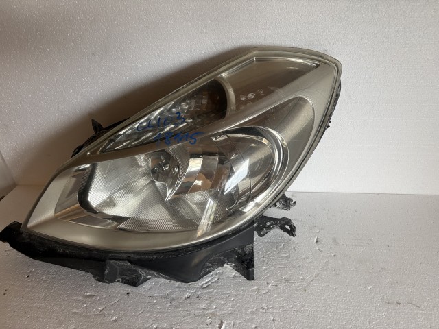 18115 Renault Clio III. 2007-2014 Bal első Lámpa Fényszóró