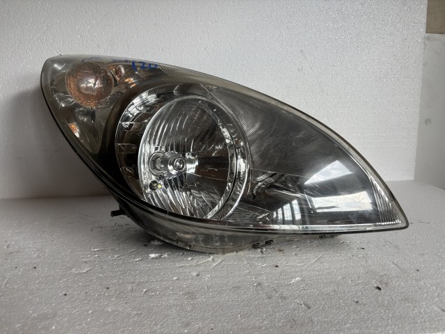 18119 Hyundai i20 2008-2012 Jobb első Lámpa Fényszóró
