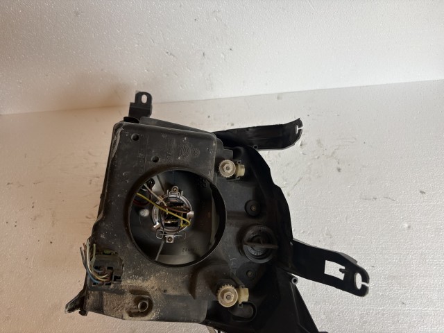 18125 Ford Fusion 2002-2012 Jobb első Lámpa Fényszóró