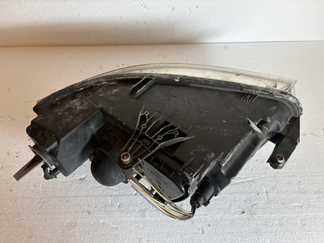 18131 Volkswagen Passat 5.5 Jobb első Lámpa Fényszóró