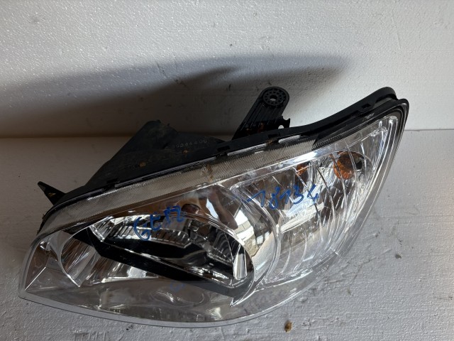 18134 Hyundai Getz 2002-2010 Bal első Lámpa Fényszóró