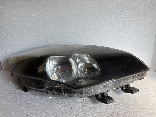 18137 Renault Grand Scenic 2009-2011 Jobb elsőLámpa Fényszóró