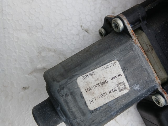 Opel Astra J  bal első Ablakemelő Szerkezet Elektromos