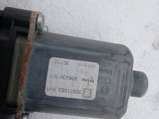 Opel Astra J jobb első Ablakemelő Szerkezet Elektromos