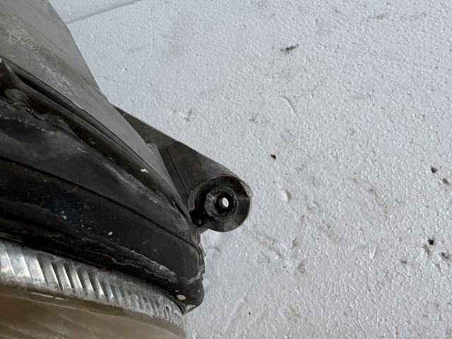18149 Mercedes Benz C w203 2003-2007 Jobb első Lámpa Fényszóró