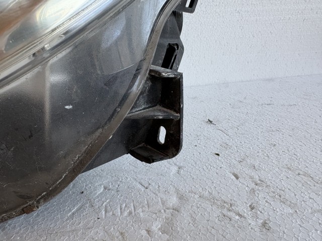 18158 Opel Corsa D 2006-2014 Bal első Lámpa Fényszóró