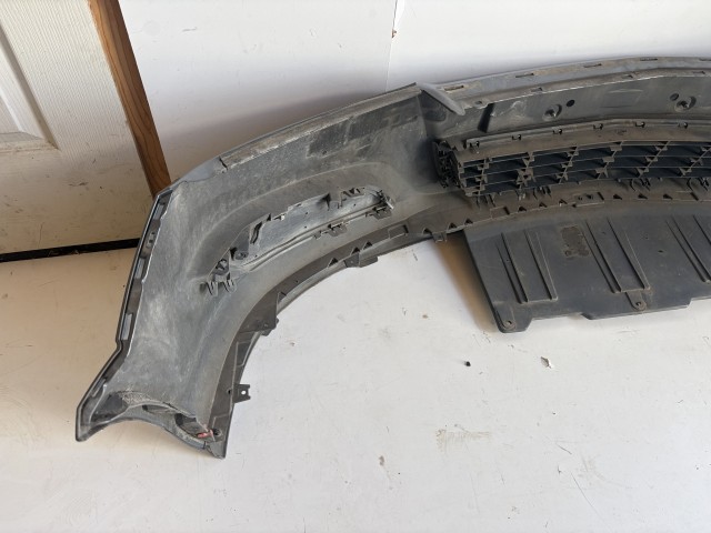18179 Opel Astra H 2004-2006 első Lökhárító Grafit Z155