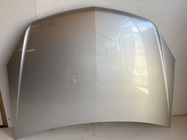 18184 Opel Astra H 2004-2010 Motorháztető Használt Ezüst Z157 