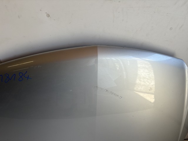 18184 Opel Astra H 2004-2010 Motorháztető Használt Ezüst Z157 