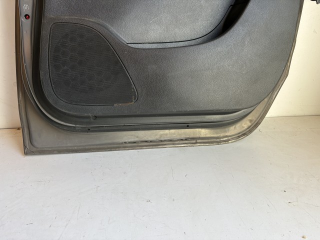18186 Opel Meriva B 2010-2017 Jobb hátsó Ajtó Barna  Z40W