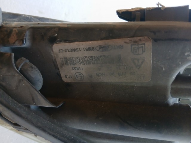 18237 Ford Focus II. 2004-2011 Bal első Lámpa Fényszóró