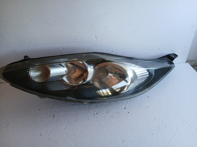 18240 Ford Fiesta Mk6 2008-2019 Bal első Lámpa Fényszóró