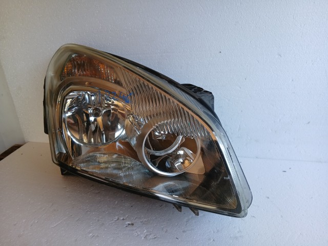 18246 Nissan QASHQAI (J10) 2007-2013 Jobb első Lámpa Fényszóró