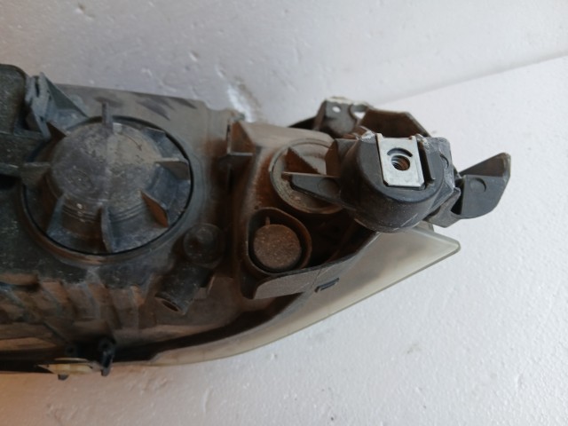 18251 BMW 3 E90 2005-2011 Bal első Lámpa Fényszóró