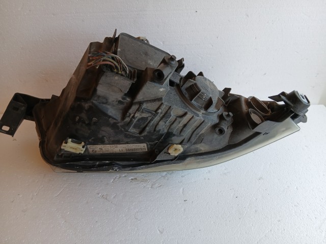 18251 BMW 3 E90 2005-2011 Bal első Lámpa Fényszóró