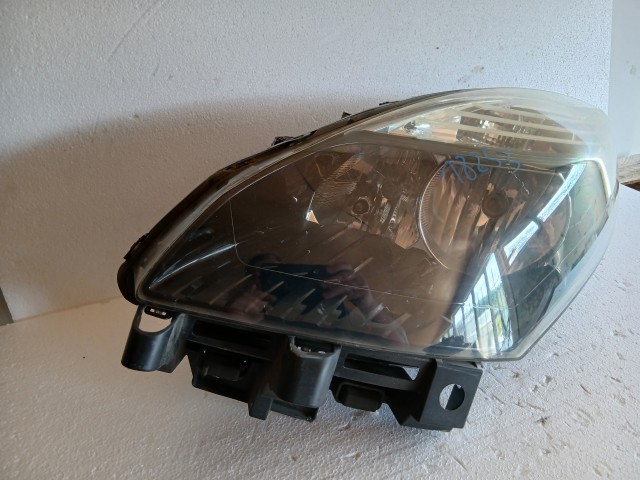 18253 Renault Grand Scenic 2009-2011 Bal első Lámpa Fényszóró