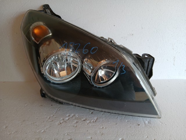 18260 Opel Astra H 2004-2010 Jobb első Lámpa Fényszóró