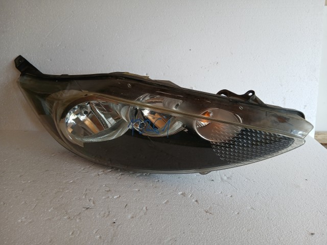 18261 Ford Fiesta Mk6 2008-2019 Jobb első Lámpa Fényszóró