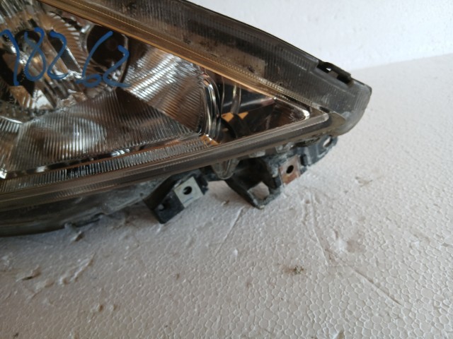 18262 Mazda 5 2005-2010 Jobb első Lámpa Fényszóró