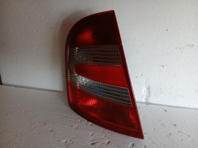 18287 Skoda Octavia 2004-2013 Bal hátsó Lámpa 5 ajtós