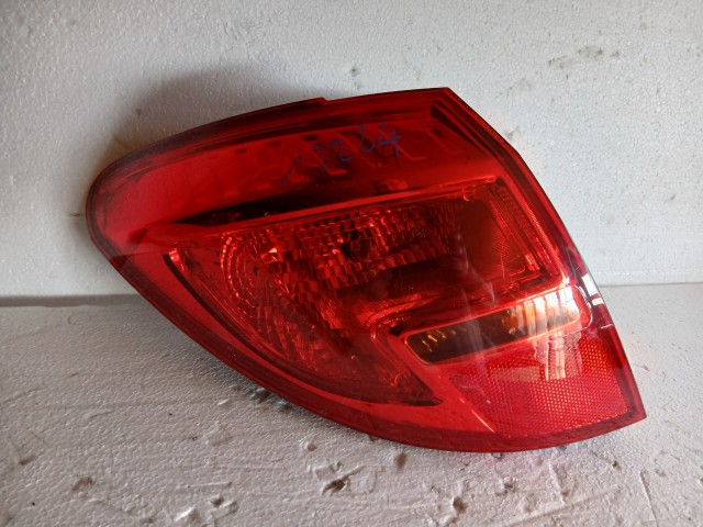 18284 Opel Meriva B 2010-2017 Bal hátsó Lámpa