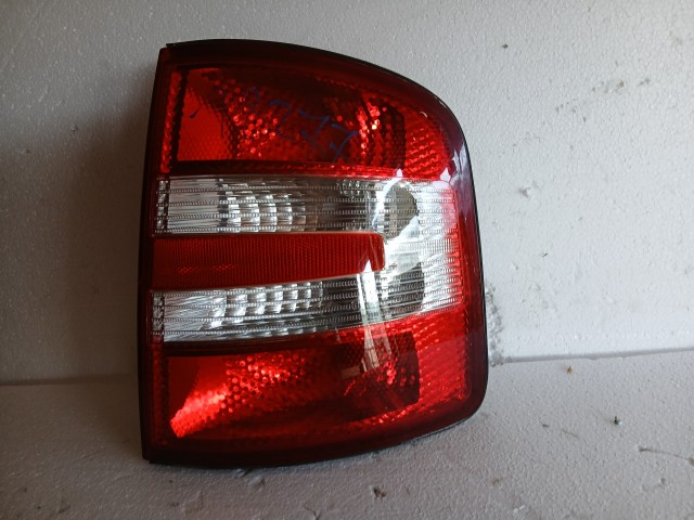 18277 Skoda Octavia 2004-2013  Jobb hátsó Lámpa 5 ajtós