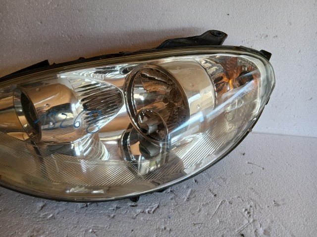 18268 Peugeot 807 2002-2014 Jobb első Lámpa Fényszóró