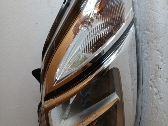 18255 Nissan NV400 2011-2016 Bal első Lámpa Fényszóró