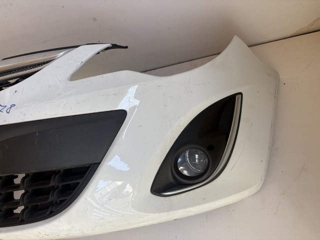 18178 Opel Corsa D 2011-2014 első Lökhárító Fehér facelift