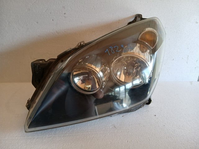 18294 Opel Astra H 2004-2010 Bal első Lámpa Fényszóró