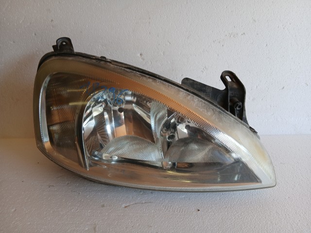 18296 Opel Corsa C 2000-2006 Jobb első Lámpa Fényszóró