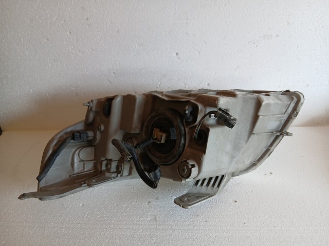 18298 Chevrolet Aveo 2011-2011 Jobb első Lámpa Fényszóró