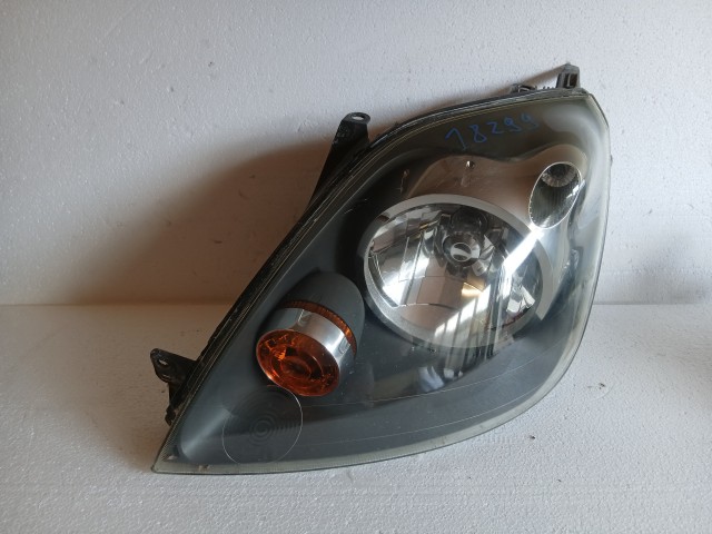 18299 Ford Fiesta v 2004-2008 Bal első Lámpa Fényszóró