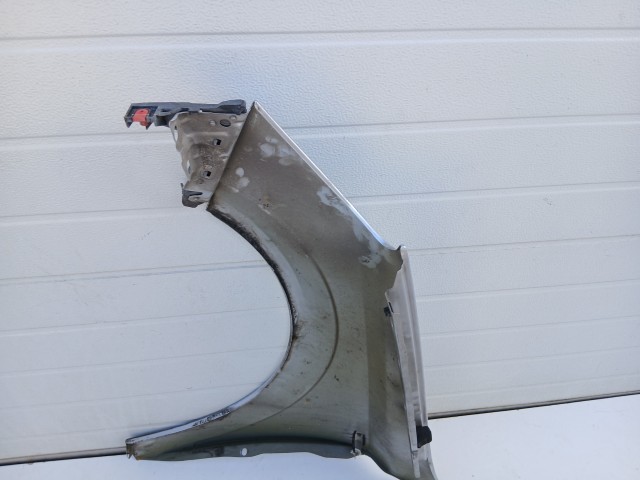 18321 Opel Astra H 2004-2010 Jobb első Sárvédő Ezüst Z157