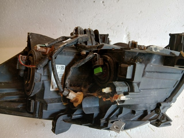 18327 Toyota Auris 2007-2012 Jobb első Lámpa Fényszóró