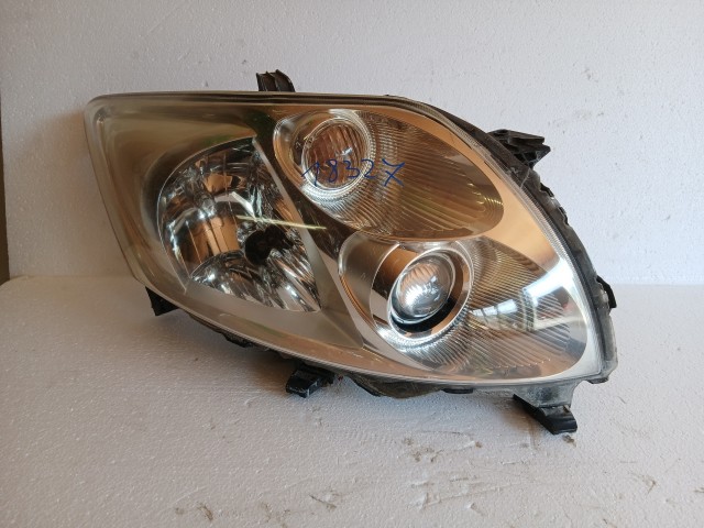 18327 Toyota Auris 2007-2012 Jobb első Lámpa Fényszóró