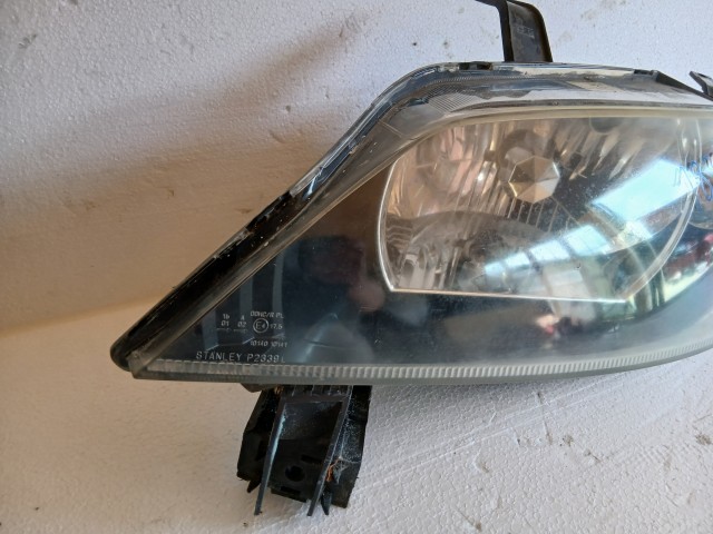 18330 Mazda 2 2006-2012 Bal első Lámpa Fényszóró