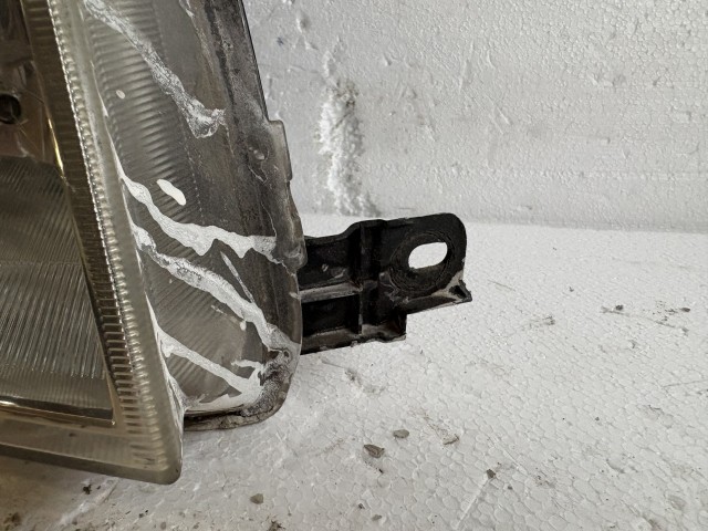 18373 Ford Fusion 2002-2012 Jobb első Lámpa Fényszóró