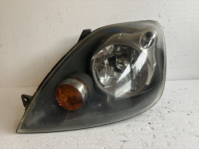 18376 Ford Fiesta v 2004-2008 Bal első Lámpa Fényszóró