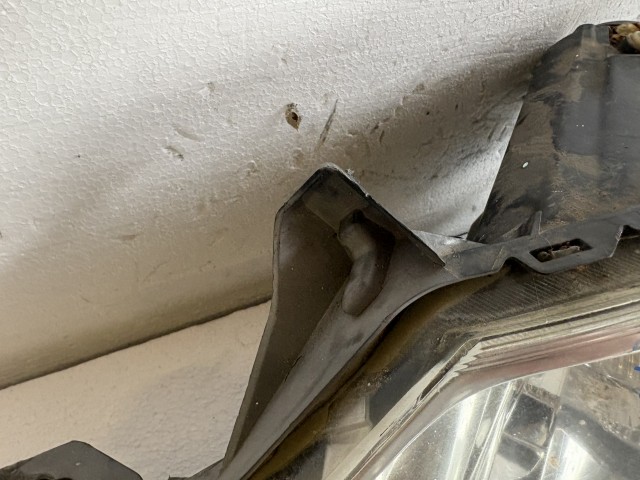 18377 Fiat Scudo II  2007-2016 Bal első Lámpa Fényszóró