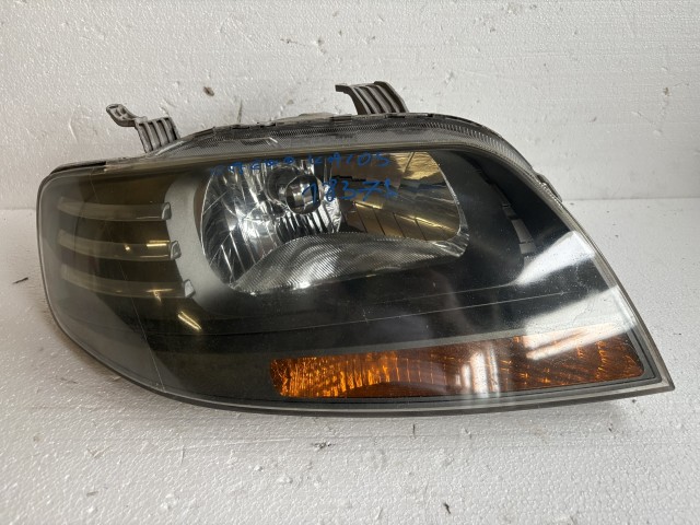 18379 Daewoo Kalos 2002-2008 Jobb első Lámpa Fényszóró