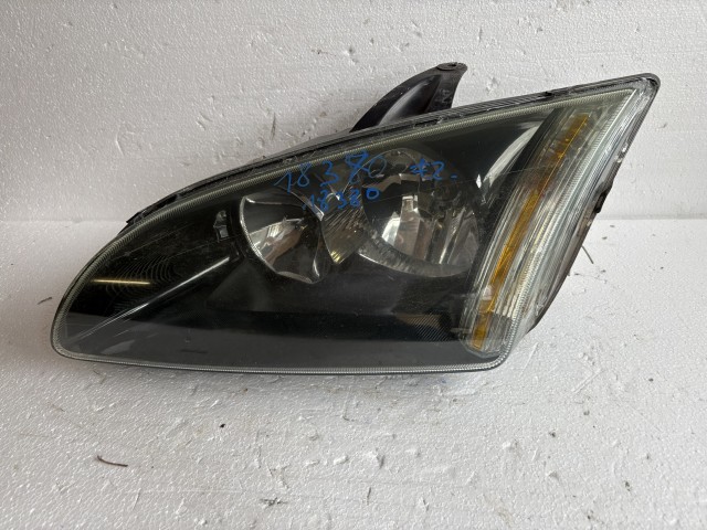 18380 Ford Focus II. 2004-2011 Bal első Lámpa Fényszóró