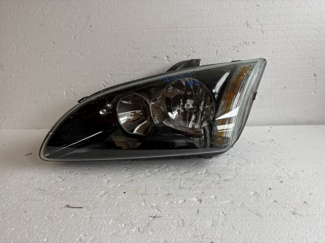 18381 Ford Focus II. 2004-2011 Bal első Lámpa Fényszóró