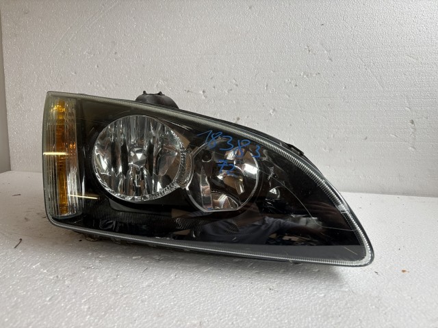 18383 Ford Focus II. 2004-2011  Jobb első Lámpa Fényszóró